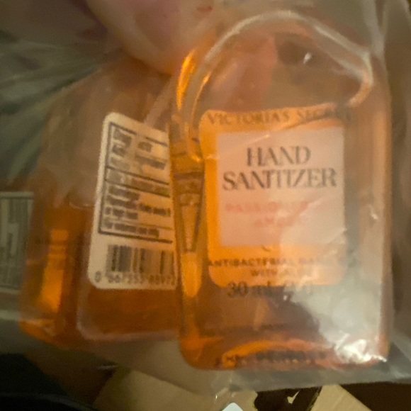 Victoria secret hand sanitizers - Picture 8 of 16
